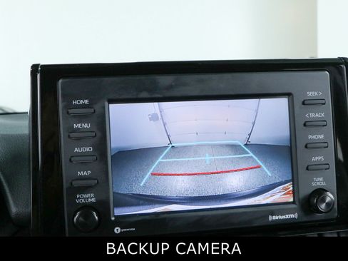 Used 2022 Toyota RAV4 XLE Premium FWD image 18