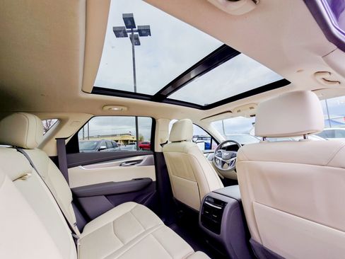 Used 2023 Cadillac XT5 Premium Luxury w/ Technology Package image 32