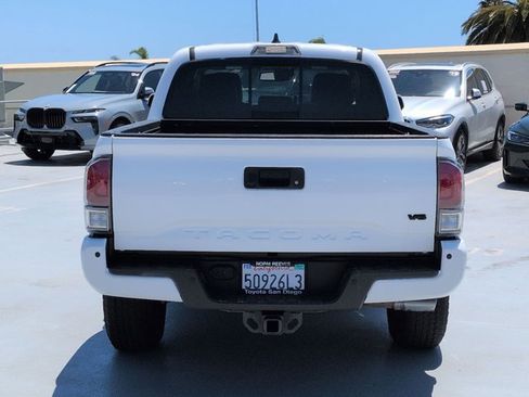 Used 2022 Toyota Tacoma TRD Off-Road w/ TRD Premium Off Road Package RWD image 7