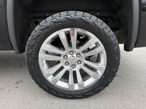 Used 2018 GMC Sierra 1500 Denali w/ Denali Ultimate Package image 25