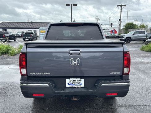Used 2020 Honda Ridgeline Sport image 6
