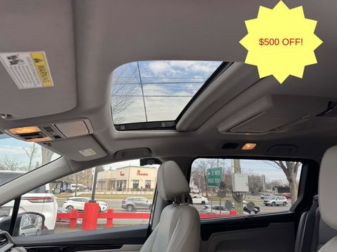 Used 2021 Honda Odyssey Touring image 18