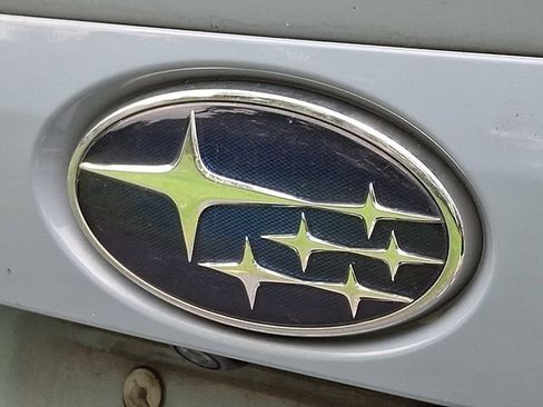 Used 2018 Subaru Crosstrek 2.0i AWD/4WD image 8