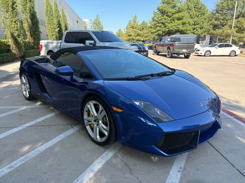Used 2014 Lamborghini Gallardo LP 550-2 RWD image 3