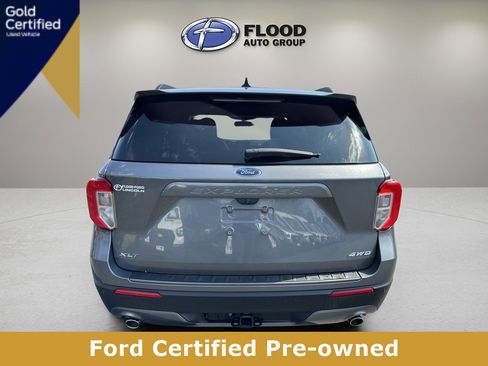 Used 2023 Ford Explorer XLT w/ Equipment Group 202A image 6