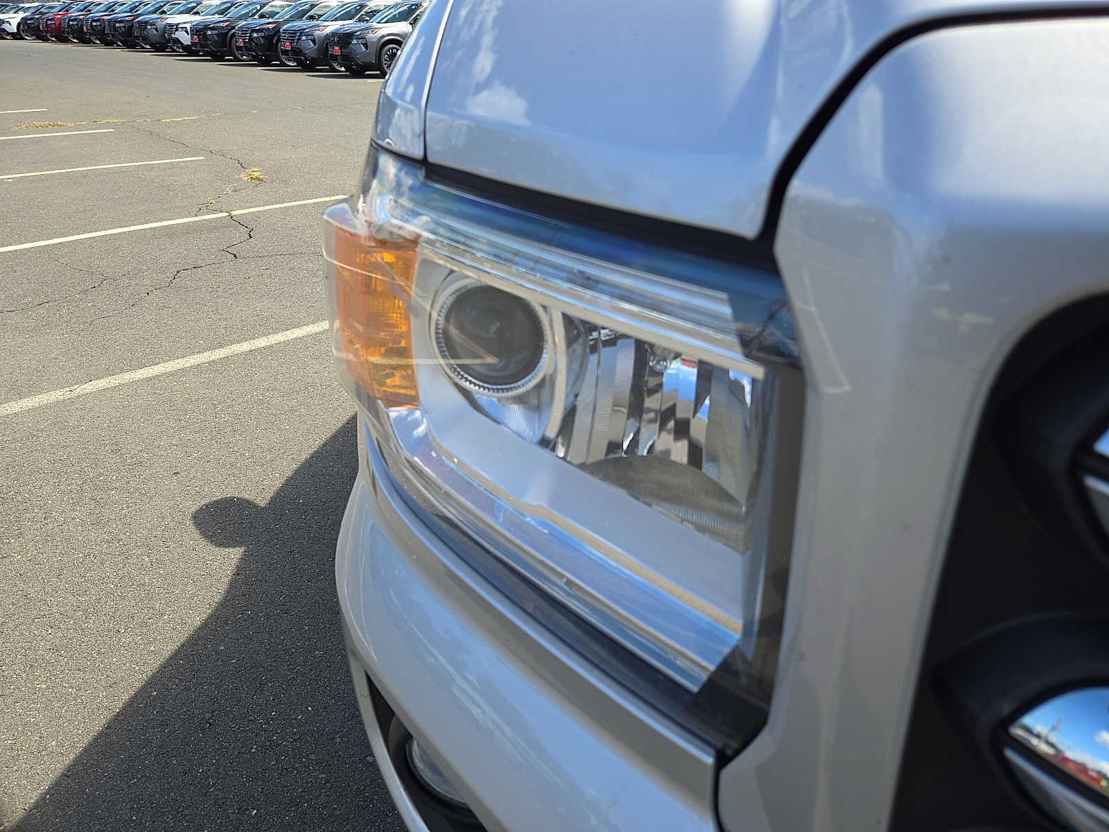 Used 2015 GMC Canyon SLE w/ All-Terrain Package AWD/4WD image 9