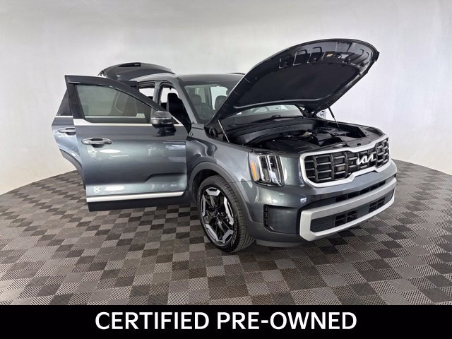 Used 2024 Kia Telluride S w/ S Sunroof Package FWD image 17