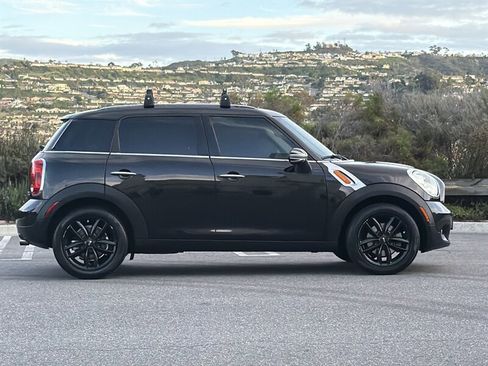 Used 2011 MINI Cooper Countryman image 7