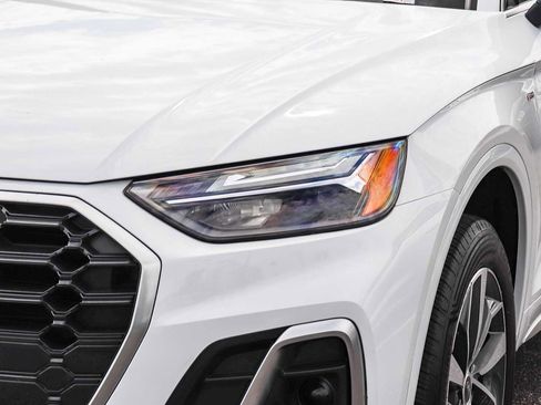 Used 2023 Audi Q5 2.0T Premium w/ Convenience Package AWD/4WD image 7