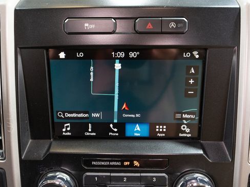 Used 2017 Ford F150 Lariat AWD/4WD image 19