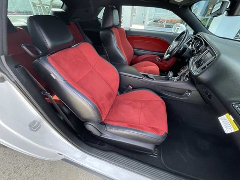 Used 2019 Dodge Challenger GT w/ Plus Package image 27