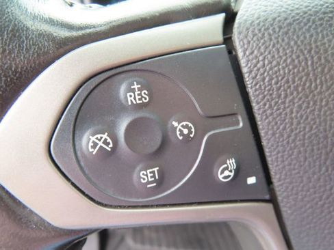 Used 2019 Chevrolet Colorado Z71 w/ Z71 Midnight Edition AWD/4WD image 18