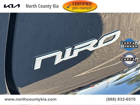 Certified 2025 Kia Niro LX image 38