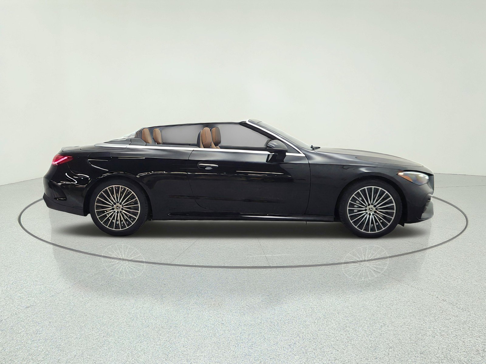 New 2027 Mercedes-Benz CLE 450 4MATIC Cabriolet image 4
