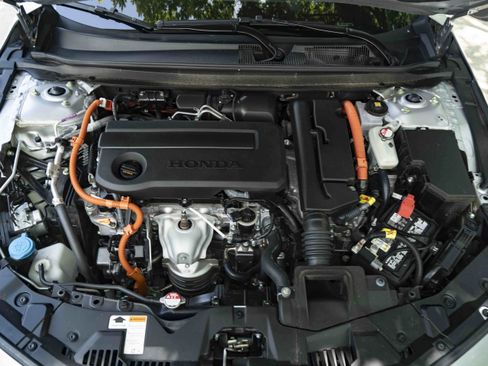 Used 2025 Honda Accord Sport image 44