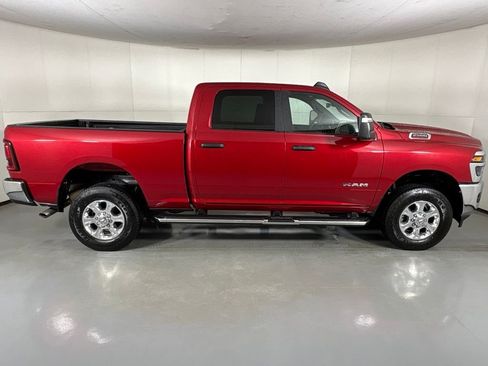 Used 2026 RAM 2500 Big Horn AWD/4WD image 9