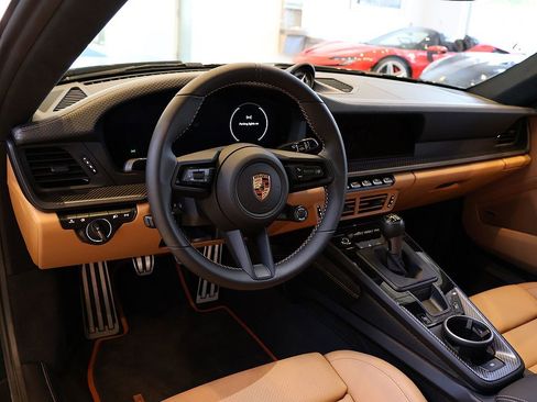 Used 2026 Porsche 911 GT3 RWD image 46