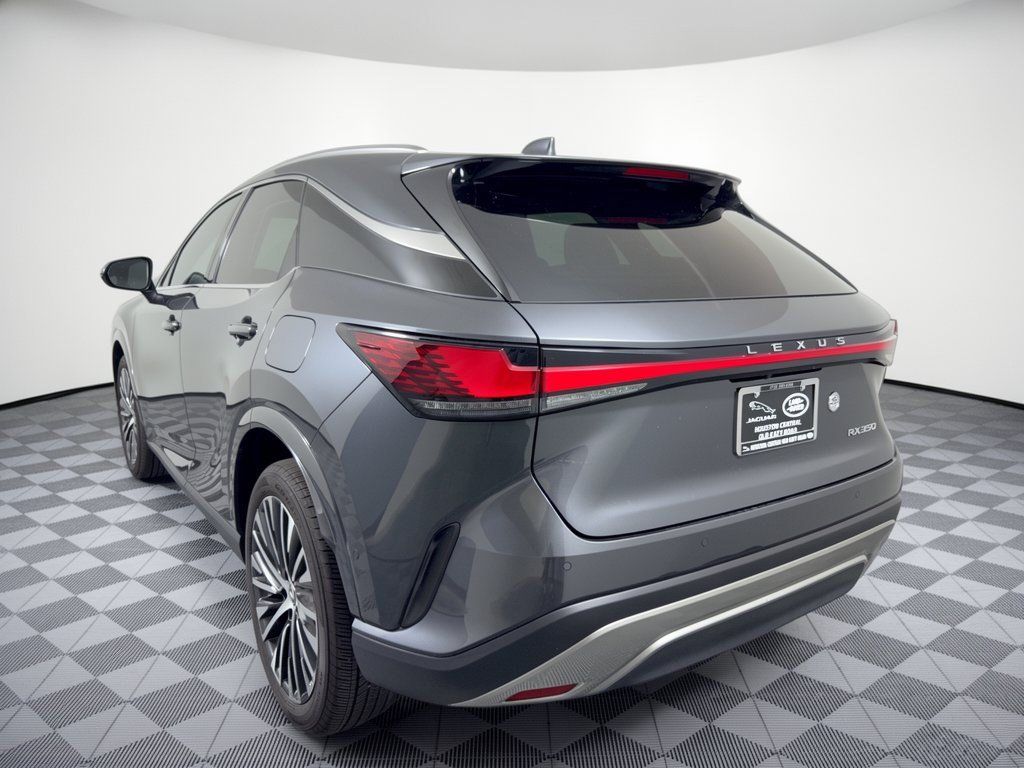 Used 2024 Lexus RX 350 Premium Plus w/ Convenience Package FWD image 3