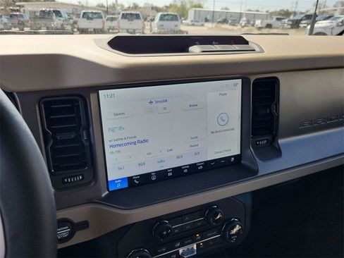 New 2025 Ford Bronco Big Bend image 12