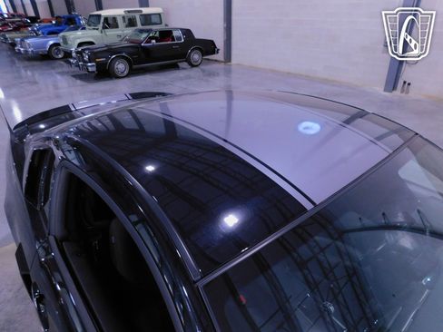 Used 2014 Ford Mustang GT w/ Equipment Group 301A image 34