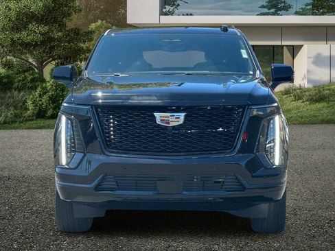 New 2026 Cadillac Escalade ESV Sport w/ Touring Package AWD/4WD image 9