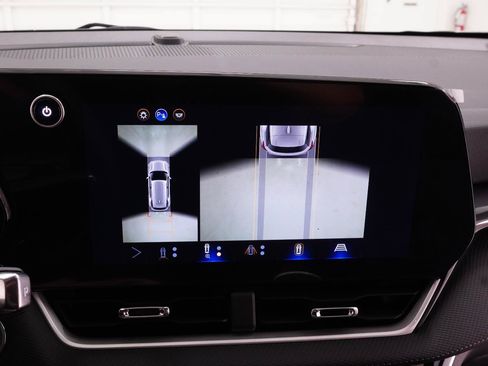 New 2026 Chevrolet Equinox LT w/ Safety and Technology Package FWD image 29