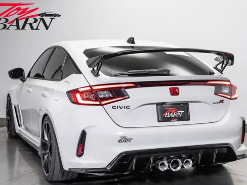 Used 2024 Honda Civic Type R image 12