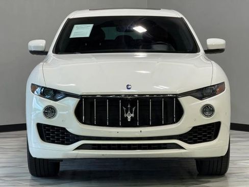 Used 2019 Maserati Levante AWD/4WD image 3