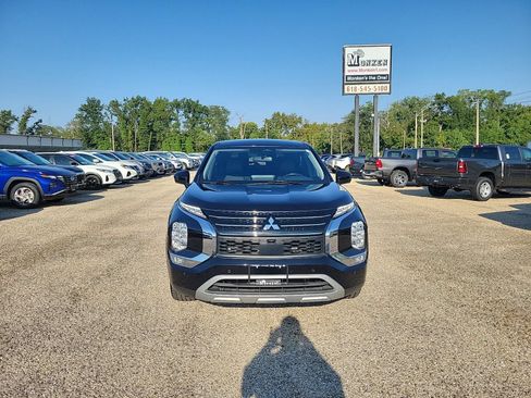 Used 2024 Mitsubishi Outlander SE FWD image 7