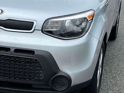 Used 2016 Kia Soul FWD image 29
