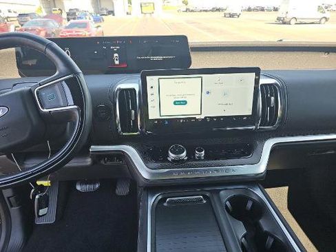 Used 2025 Ford Expedition Max Platinum w/ Stealth Appearance Package AWD/4WD image 2