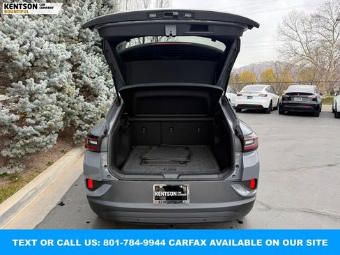 Used 2025 Volkswagen ID.4 Pro image 29