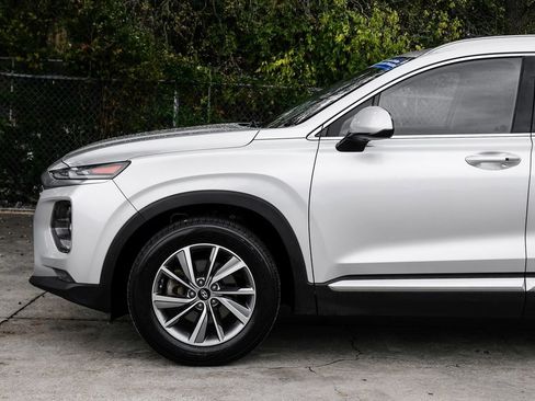 Used 2019 Hyundai Santa Fe SEL image 21