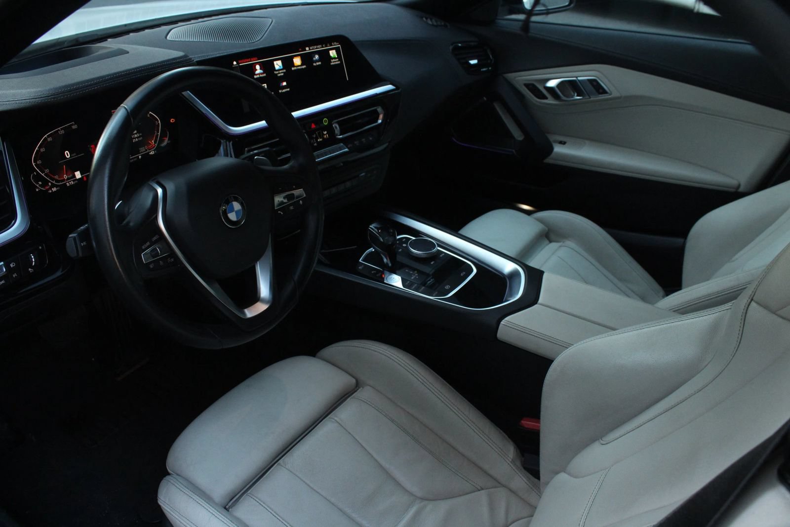 Used 2019 BMW Z4 sDrive30i w/ Premium Package RWD image 16
