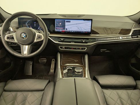 Certified 2026 BMW X6 xDrive40i image 17
