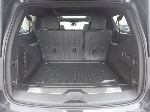 New 2026 GMC Yukon XL Denali w/ Sun & Power Step Package image 31