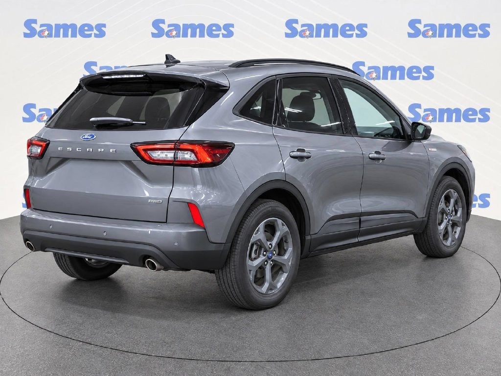 Certified 2024 Ford Escape ST-Line w/ Tech Pack #1 FWD image 3