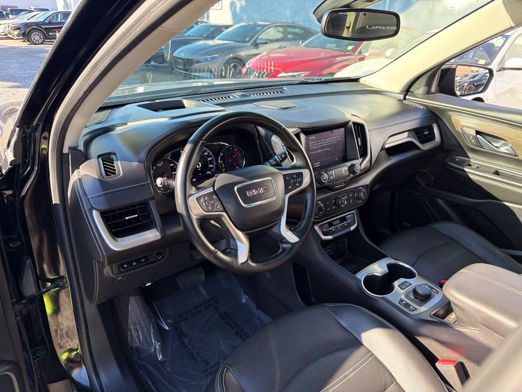 Used 2024 GMC Terrain Denali w/ Black Diamond Edition AWD/4WD image 29