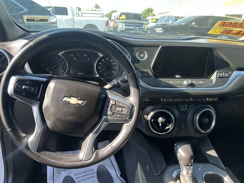 Used 2019 Chevrolet Blazer LT image 13
