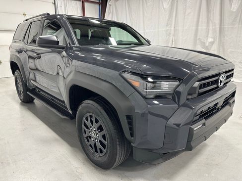Used 2025 Toyota 4Runner SR5 image 1
