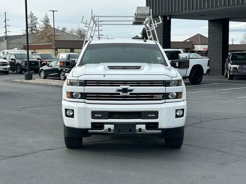 Used 2019 Chevrolet Silverado 3500 LTZ w/ Duramax Plus Package AWD/4WD image 8