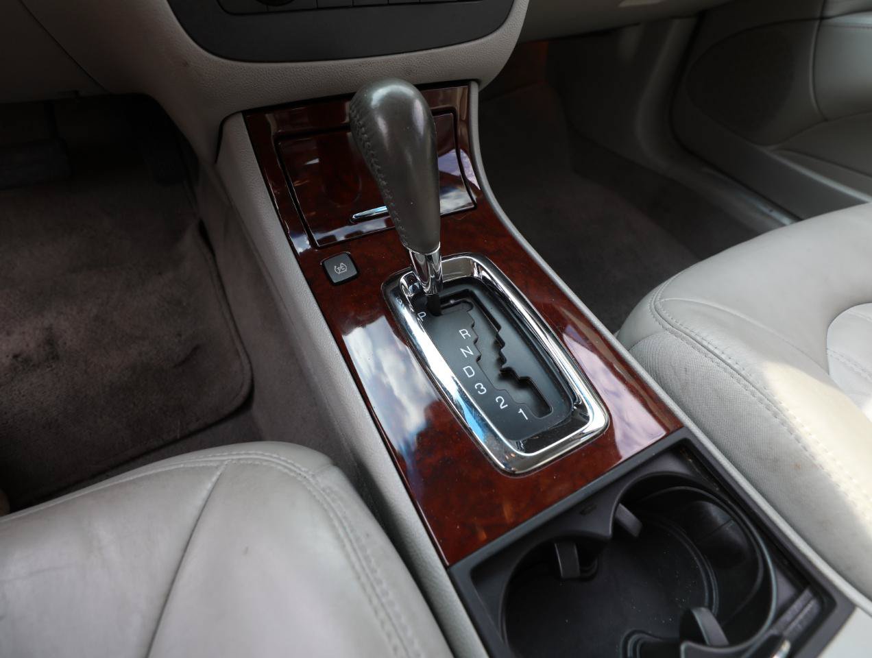 Used 2006 Buick Lucerne CXL w/ Luxury Package FWD image 18