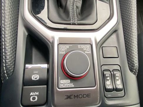 Certified 2024 Subaru Forester Limited AWD/4WD image 34