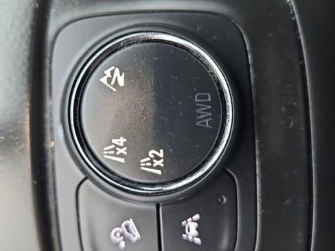 Used 2020 GMC Terrain SLT w/ Preferred Package image 34