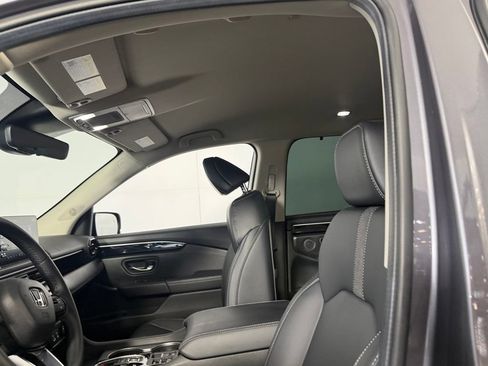 Used 2025 Honda Pilot EX-L image 22