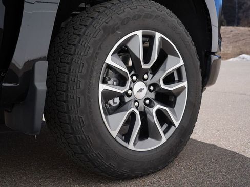 Used 2023 Chevrolet Silverado 1500 RST image 31