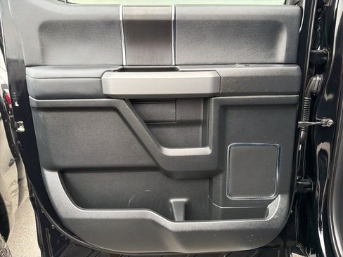 Used 2018 Ford F250 Platinum w/ FX4 Off-Road Package image 21