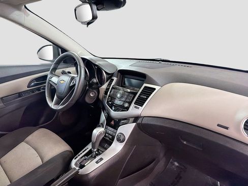 Used 2016 Chevrolet Cruze LS FWD image 28