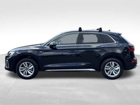 Used 2023 Audi Q5 2.0T Premium w/ Convenience Package AWD/4WD image 4