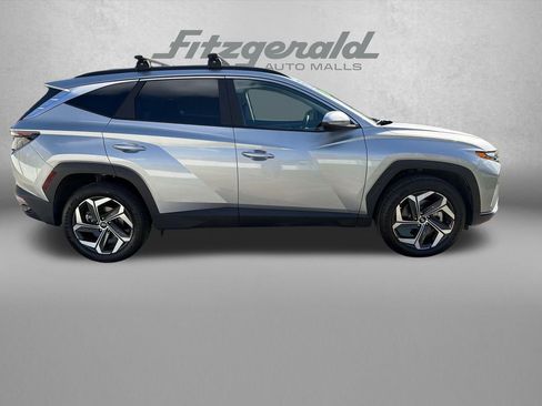 Used 2023 Hyundai Tucson SEL w/ Convenience Package AWD/4WD image 4